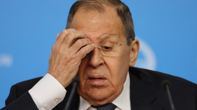 λαβρόφ-η-μόσχα-συνεχίζει-να-διατηρεί-ε-564062461