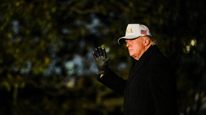 η-ινδία-στις-συμπληγάδες-τραμπ-και-κίν-564056200