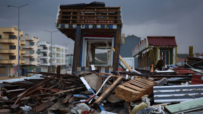 ζημιές-δισεκατομμυρίων-ευρώ-στην-πορ-564056419