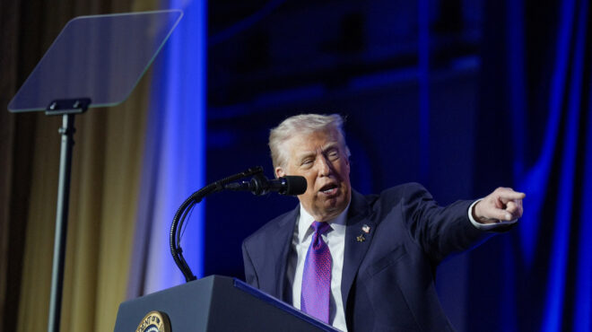 ο-τραμπ-ανακοινώνει-την-πλατφόρμα-trumprx-γι-564062506