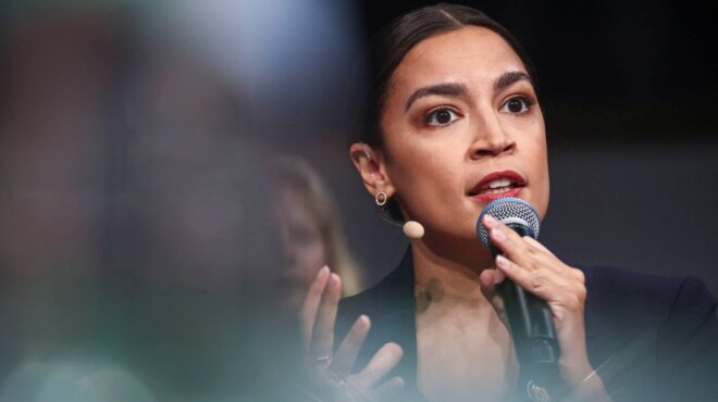 κάποιοι-δημοκρατικοί-ετοιμάζονται-ή-564092224