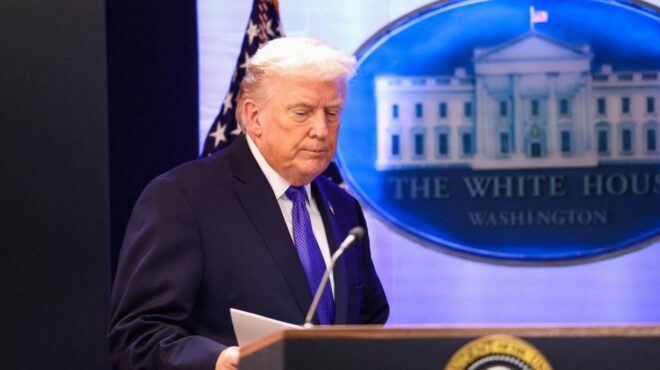 ηπα-συννεφιασμένο-το-τοπίο-για-τον-τ-564090979