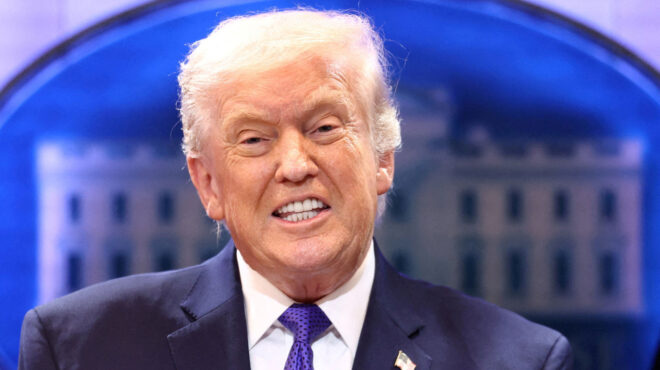 ο-τραμπ-ζητά-από-το-netflix-να-αποπέμψει-από-τ-564091786