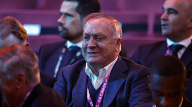 ο-ντικ-αντβοκάατ-επέλεξε-να-είναι-πρώτ-564102445