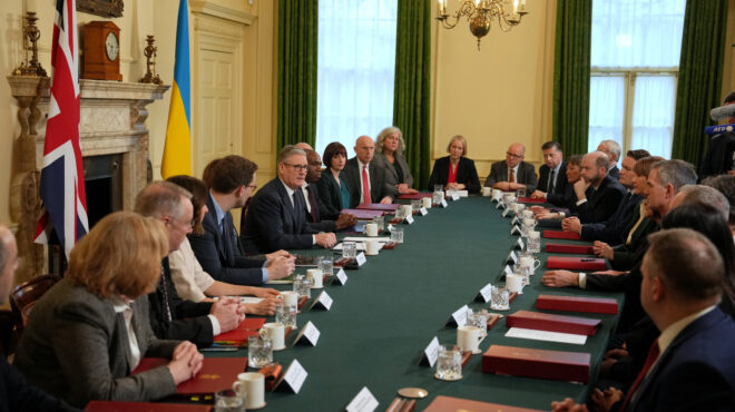 βρετανία-καμία-αλήθεια-στους-ρωσικ-564093598