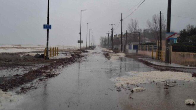 προβλήματα-από-την-κακοκαιρία-πλημμύ-564055375