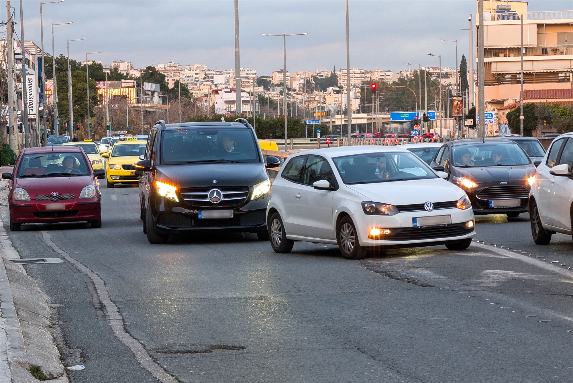Δρόμοι –  παγίδες: «Αόρατη» διαγράμμιση, ορατοί κίνδυνοι-3