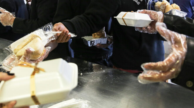 χημικά-και-κοκτέιλ-μικροπλαστικών-564099256