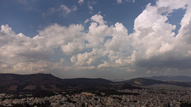 καιρός-γενικά-αίθριος-με-λίγες-νεφώσε-564094843