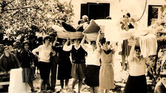 οταν-το-στρώμα-της-νύφης-ήταν-γιομάτο-564099640