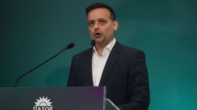 πασοκ-εγκλωβισμένο-στην-εσωστρέφεια-564076666