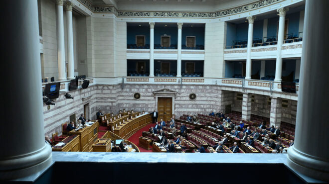 η-συνταγματικότητα-των-νόμων-και-το-ακ-564064522