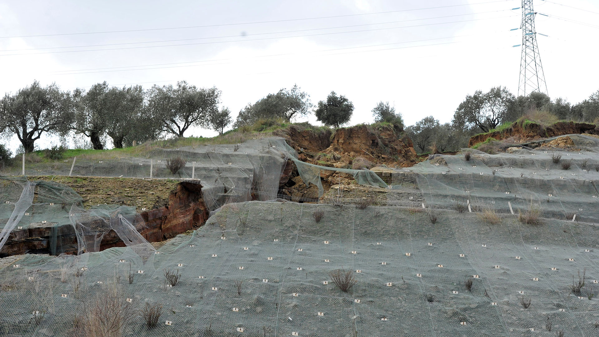 Γιατί τόσες κατολισθήσεις;-1