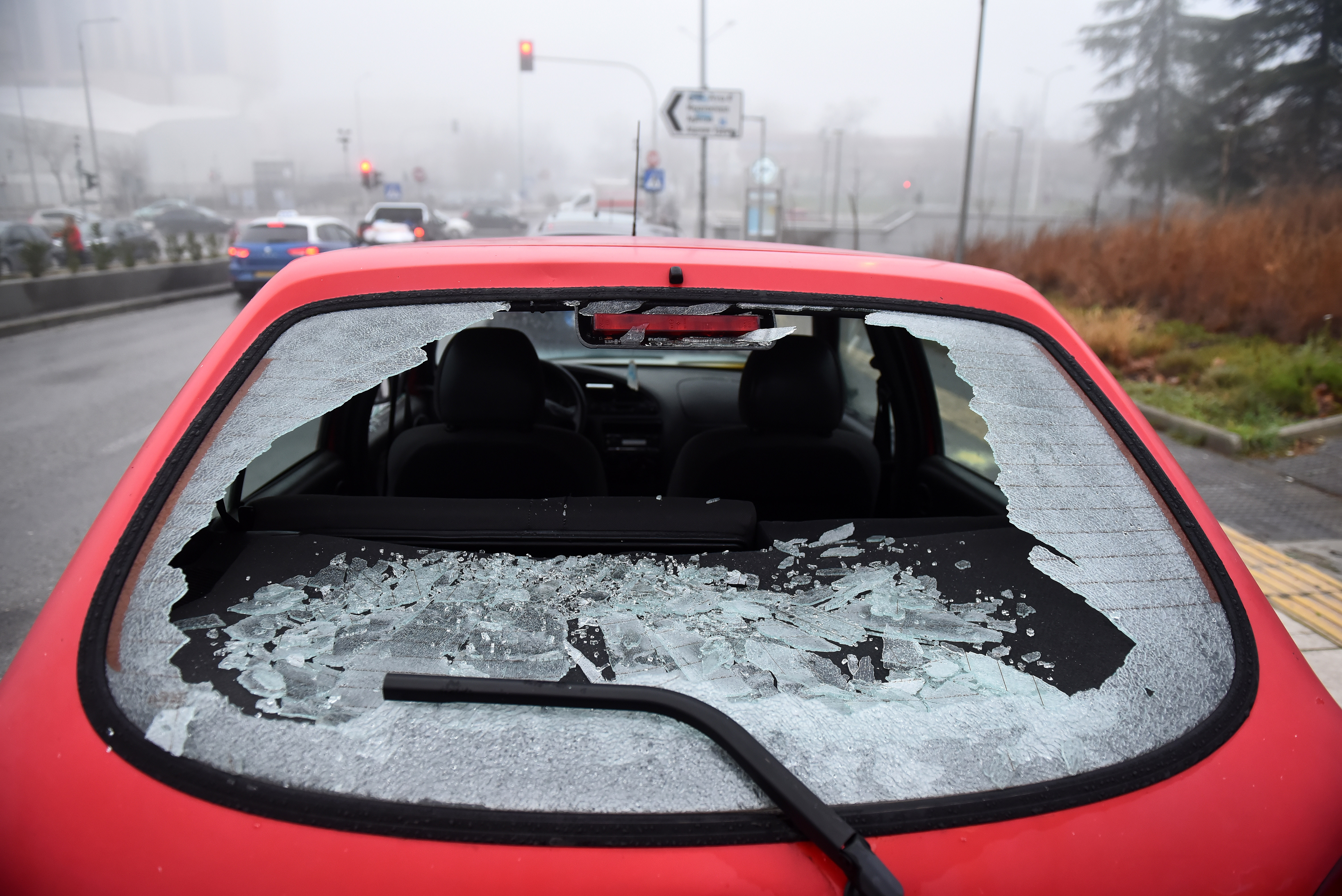 Θεσσαλονίκη: 230 προσαγωγές για τα επεισόδια έξω από το ΑΠΘ-1