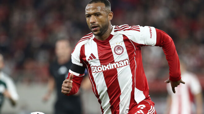 τρεις-γνώριμοι-στον-δρόμο-για-την-πρ-564073819