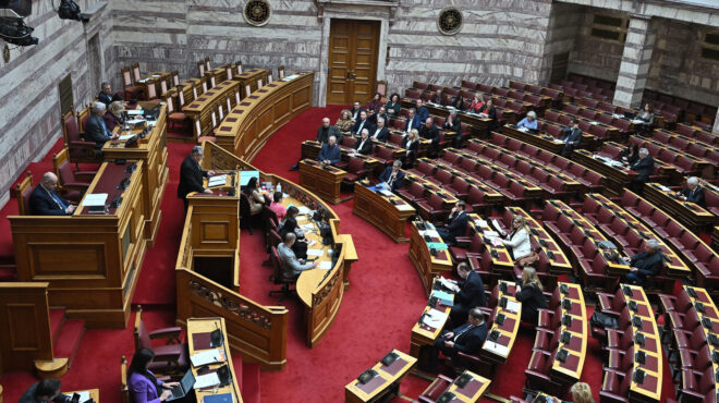 βουλή-πυρά-της-αντιπολίτευσης-στην-κυ-564074455