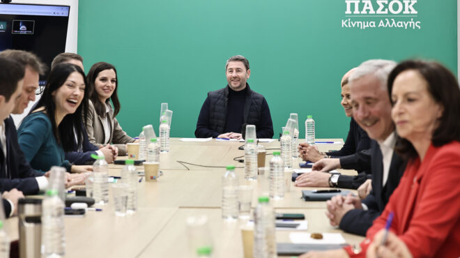 πασοκ-ο-παναγόπουλος-οφείλει-να-διευκ-564076855