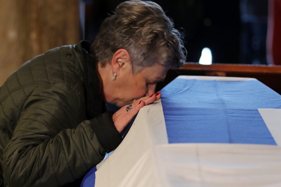 Η Ελλάδα αποχαιρέτησε την Ελένη Γλύκατζη – Αρβελέρ-16