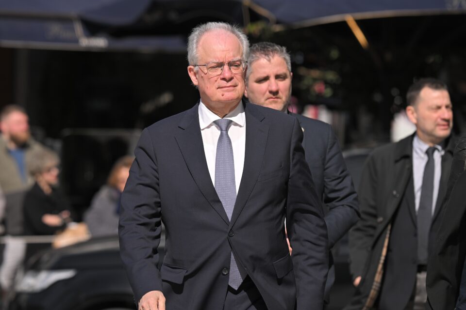 Η Ελλάδα αποχαιρέτησε την Ελένη Γλύκατζη – Αρβελέρ-1