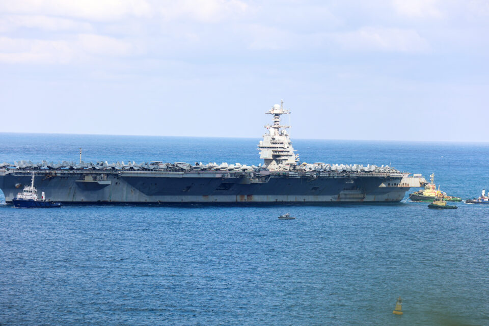 Στη Σούδα το μεγαλύτερο αεροπλανοφόρο στον κόσμο USS Gerald R. Ford (εικόνες – βίντεο)-5