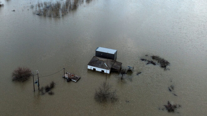 πλημμύρες-στον-εβρο-το-φράγμα-που-μένε-564097732