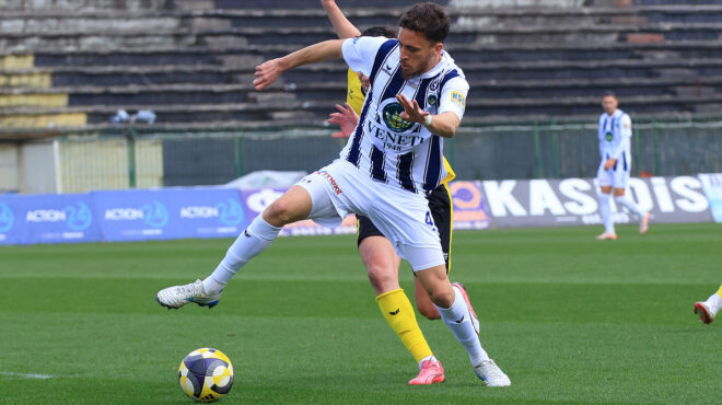 ο-ηρακλής-επιστρέφει-στη-super-league-μετά-από-εν-564102337