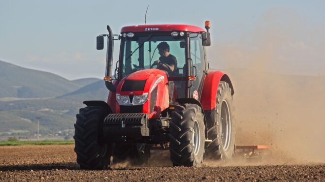 δύο-νέα-προγράμματα-για-πτυχιούχους-κ-564089527