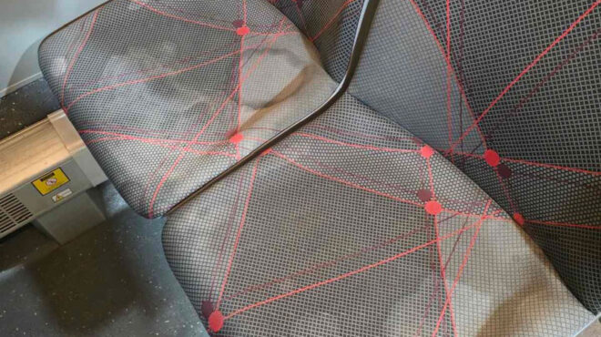 thessaloniki-giati-kaigontai-leoforeia-en-kinisei-564072115