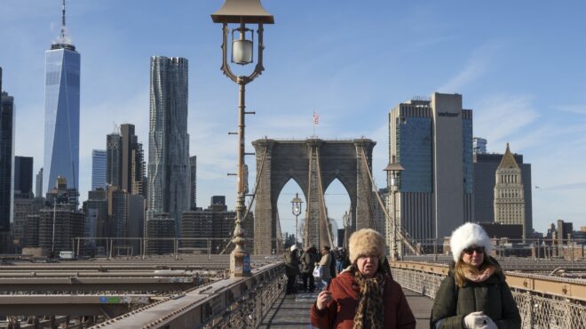 οι-αμερικανοί-εγκαταλείπουν-με-ρυθμο-564098890