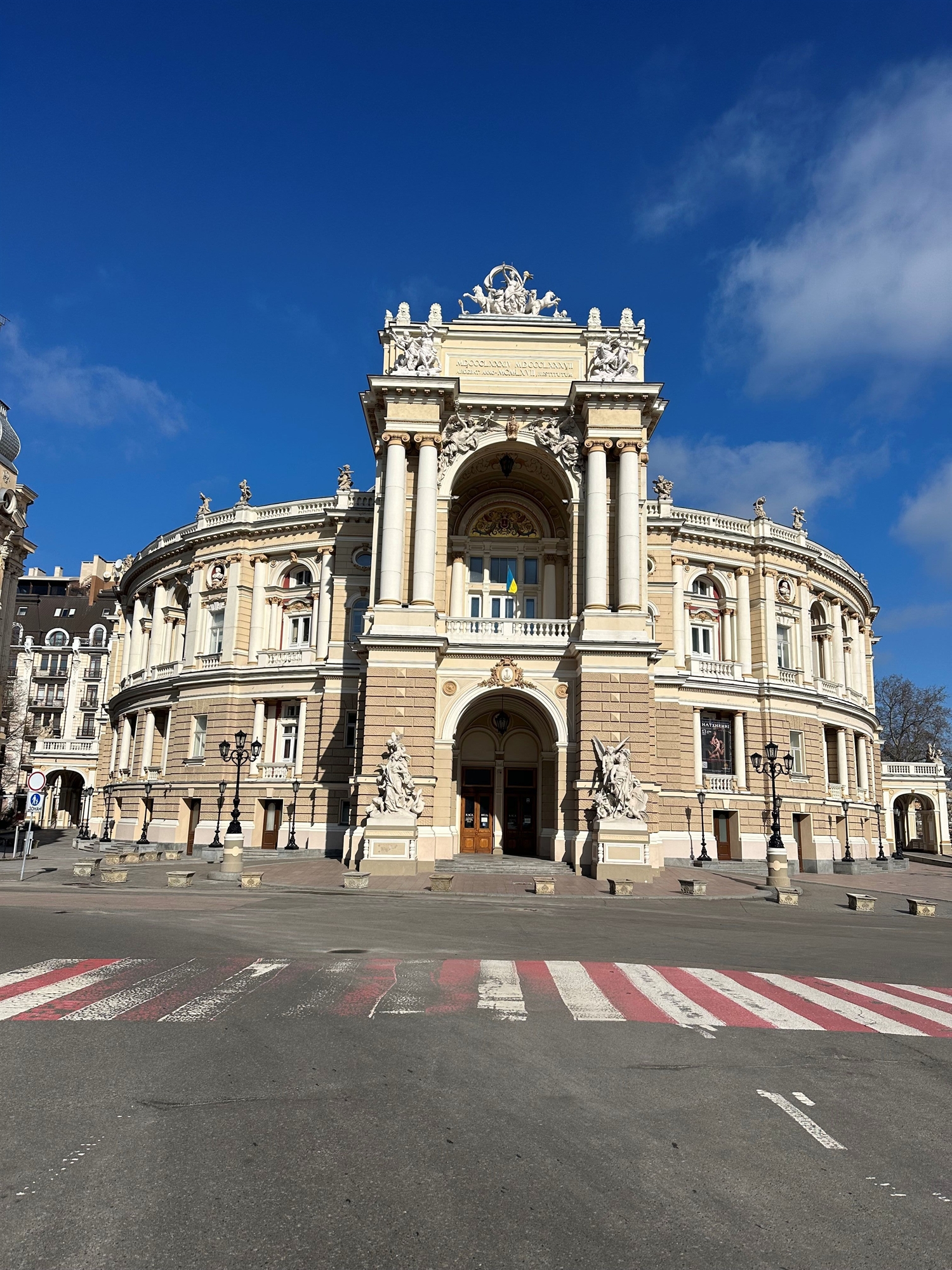 Αποστολή στην Οδησσό: «Κάθε μέρα γιορτάζουμε που είμαστε ζωντανοί»-1