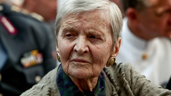 ελένη-αρβελέρ-μύθοι-564083446