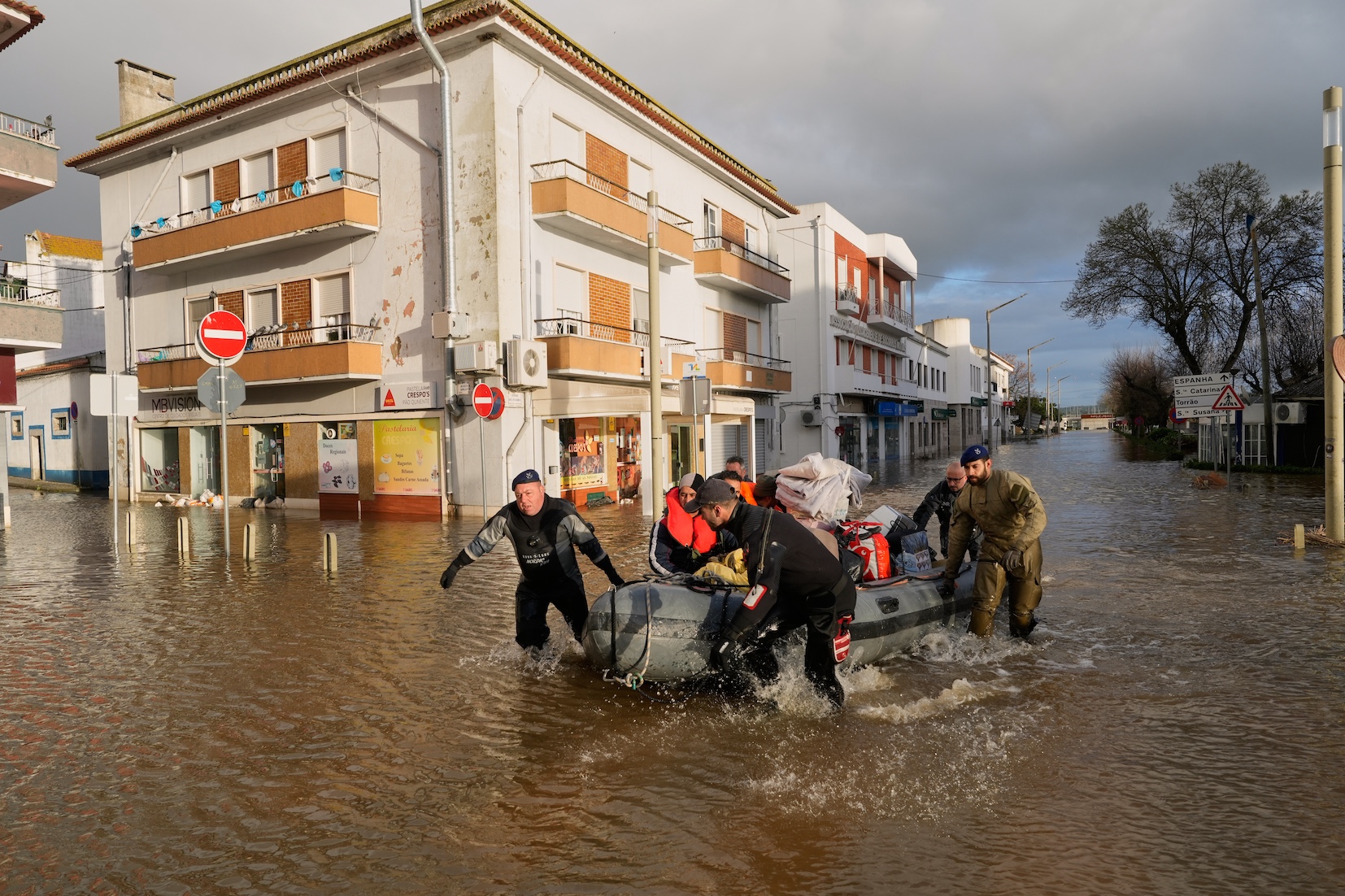Γιατί πλημμύρισε η Ιβηρική-1