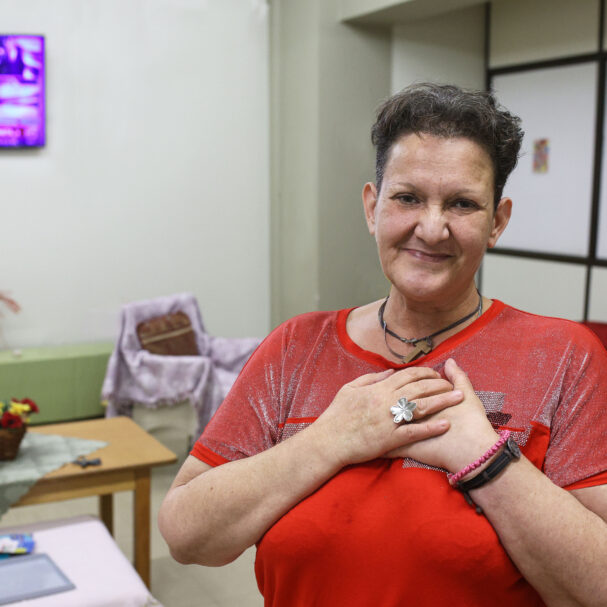 μεγάλωσα-έχοντας-τα-πάντα-και-τώρα-δε-564064375