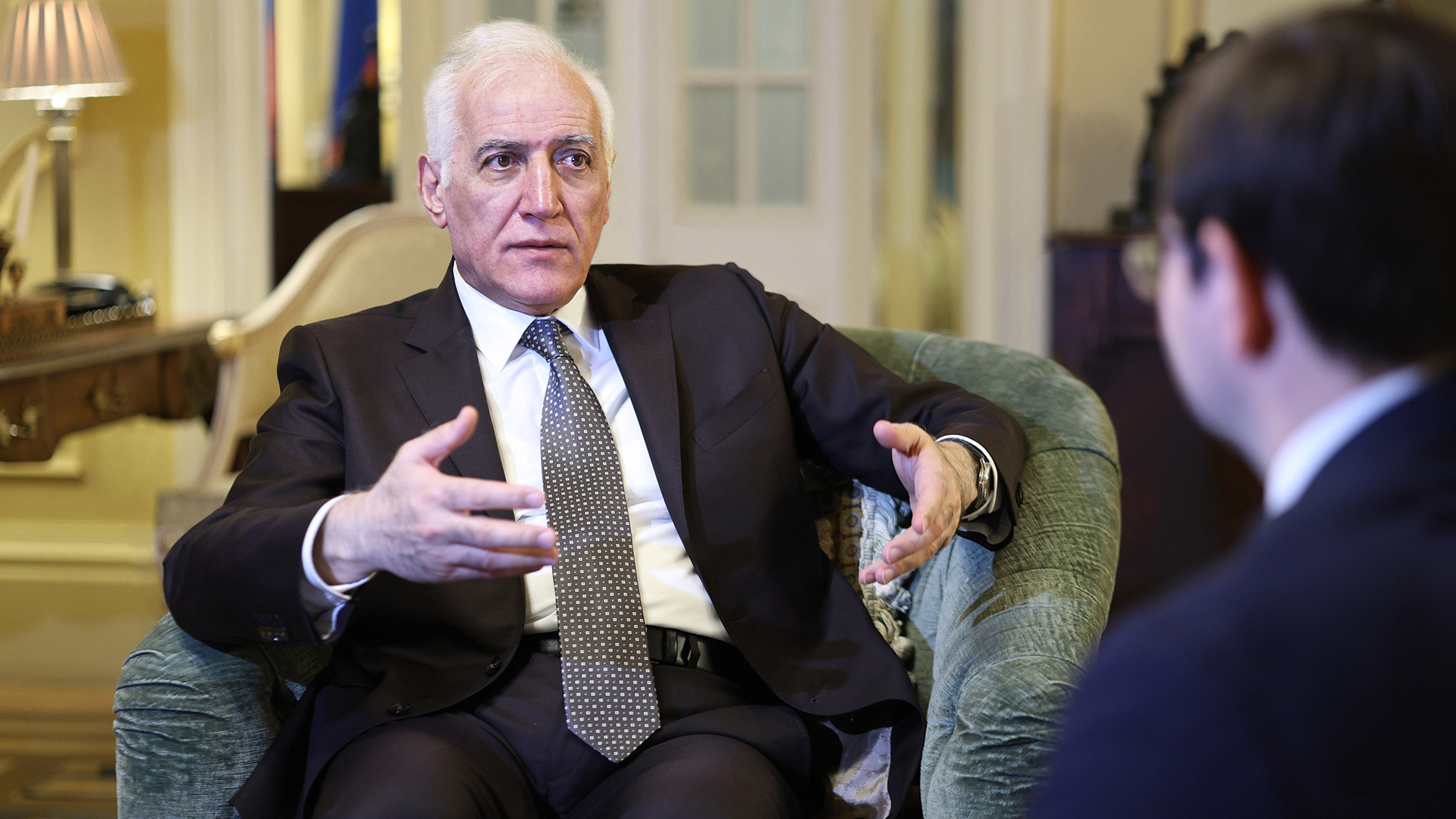 πρόεδρος-αρμενίας-στην-κ-ετοιμοι-να-564092761