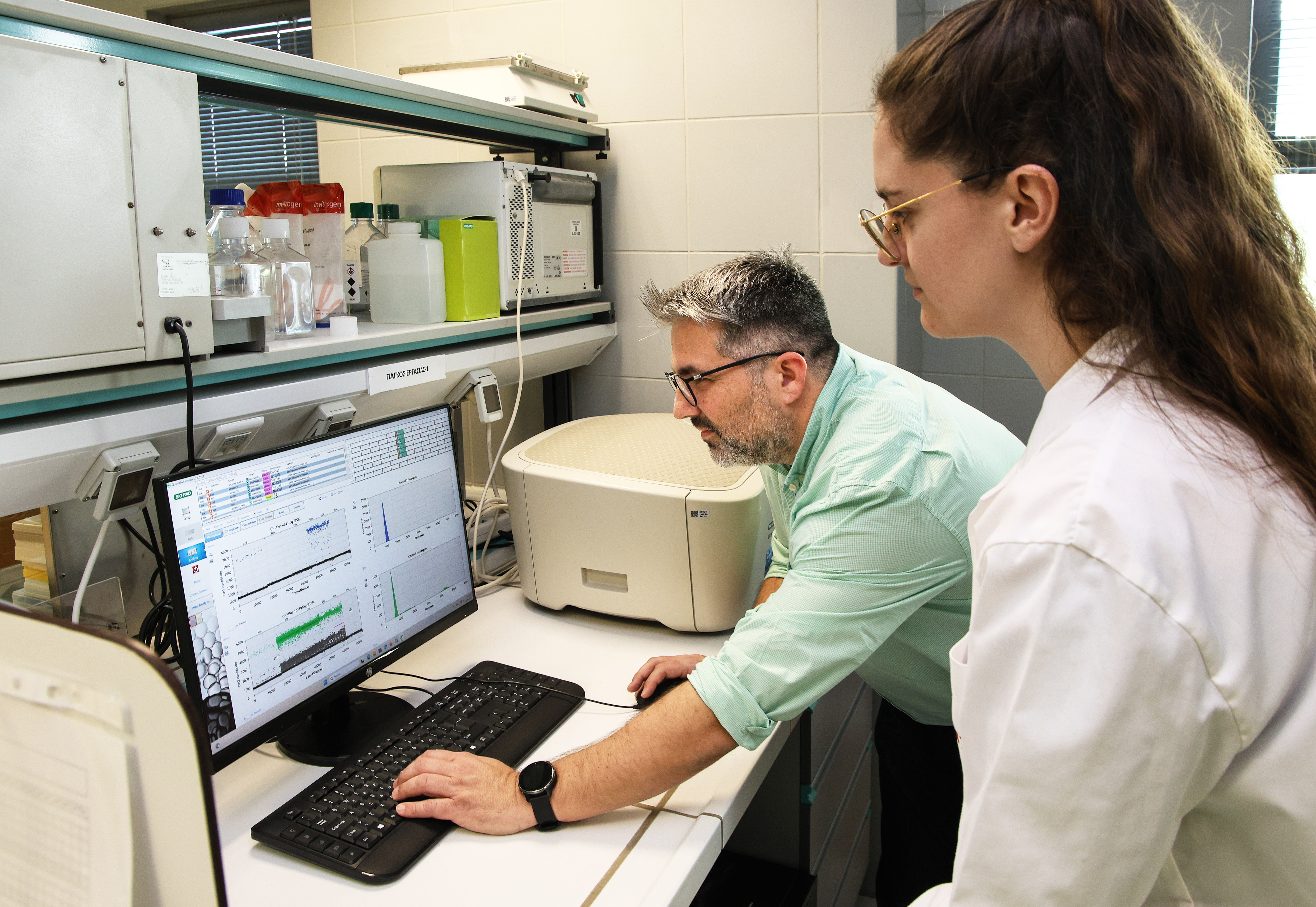 «Εδώ δεν υπάρχει ωράριο, όλα είναι επείγοντα»-1