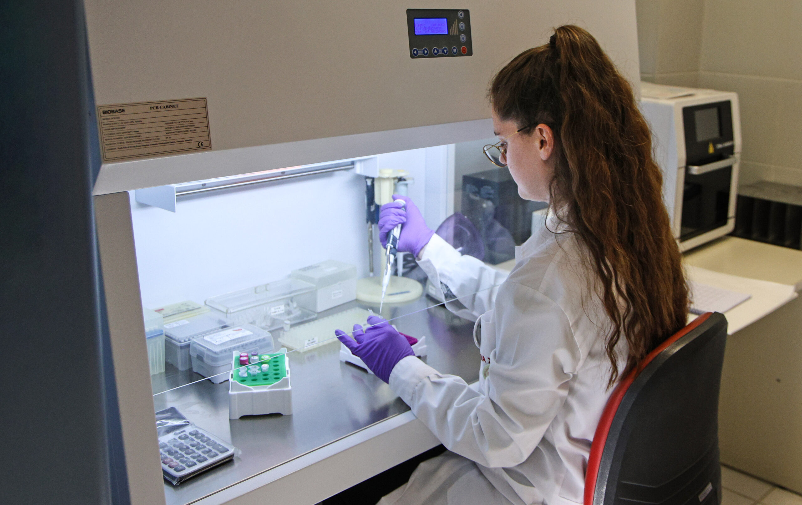 εδώ-δεν-υπάρχει-ωράριο-όλα-είναι-επεί-564076099