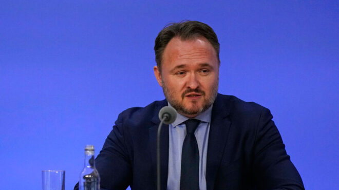 επίτροπος-γιόργκενσεν-στην-κ-πρέπ-564058516