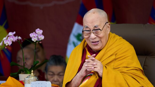 η-κίνα-καταγγέλλει-το-grammy-στον-δαλάι-λάμα-564055702