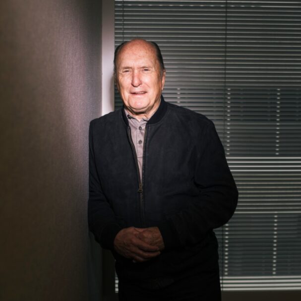 ρόμπερτ-ντιβάλ-ο-κονσιλιέρε-δύο-κόσ-564082249