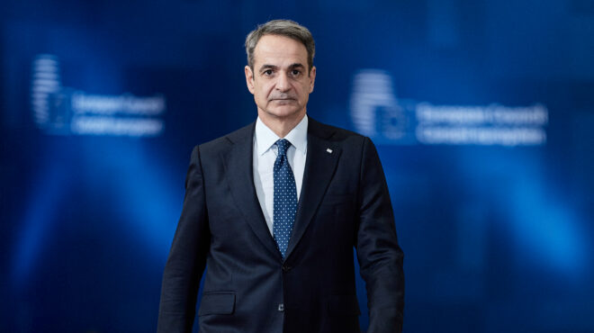 μητσοτάκης-η-σκέψη-μας-στις-οικογένει-564054862