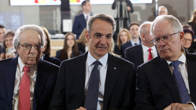 κυρ-μητσοτάκης-εθνική-προτεραιότητα-564068905