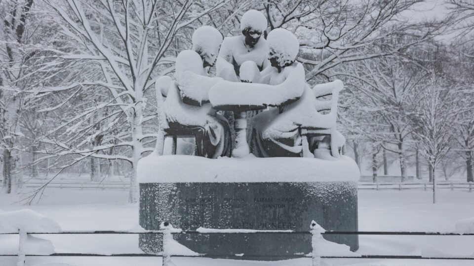 ΗΠΑ: Διακοπές ρεύματος και κλειστά σχολεία από την επέλαση του χιονιά-2