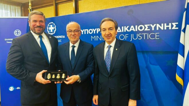 στο-υπ-δικαιοσύνης-ο-υποδιοικητής-του-f-564084403