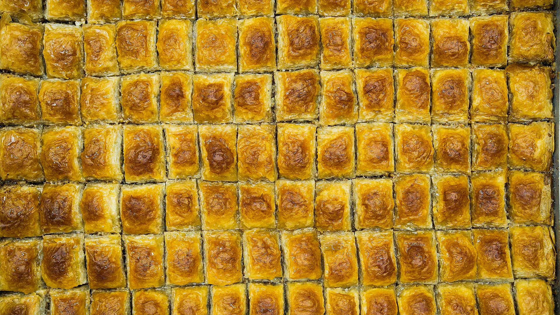 Ξάνθη: Περιπλάνηση σε τέσσερα θρυλικά ζαχαροπλαστεία-8