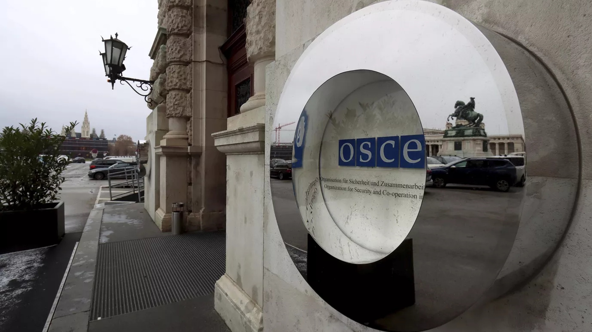 Προσφυγή της Ρωσίας στον ΟΑΣΕ για παραβιάσεις των δικαιωμάτων των ρωσόφωνων στη Λετονία-1