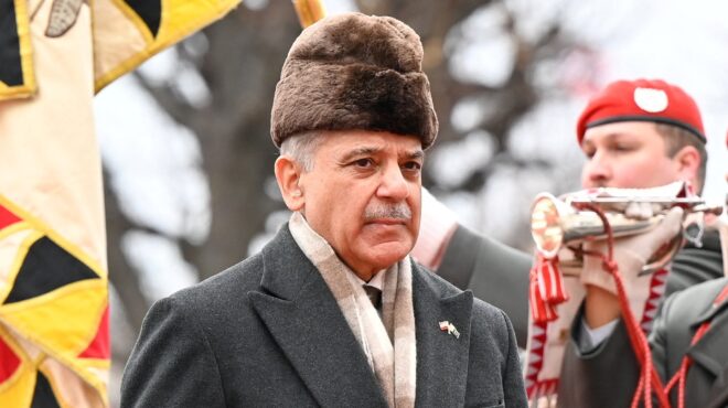 πακιστάν-εν-μέσω-πολέμου-με-το-αφγανισ-564099331