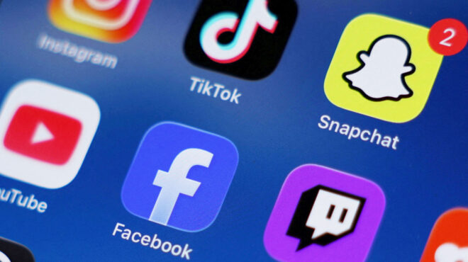 μία-στις-δέκα-διαφημίσεις-σε-σόσιαλ-μί-564073942