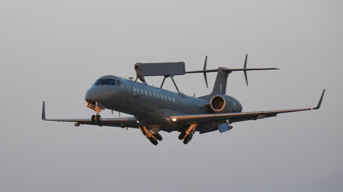 «Ανάσα» για τα ιπτάμενα ραντάρ – Στο τραπέζι και τα αεροσκάφη ανεφοδιασμού-2