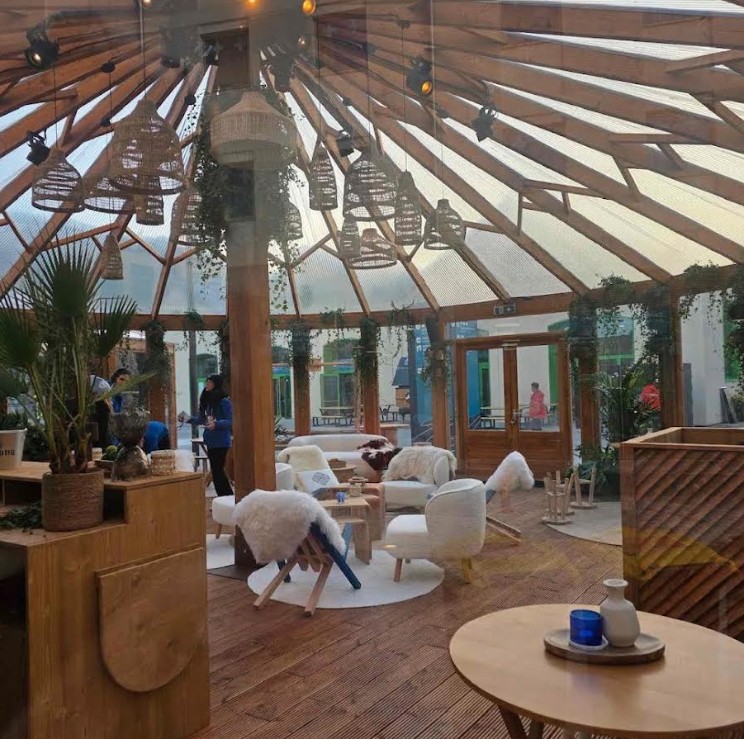 Μιλάνο: Τα Ολυμπιακά Χωριά, η πίτσα, το ινστιτούτο αισθητικής και η παρμεζάνα-4