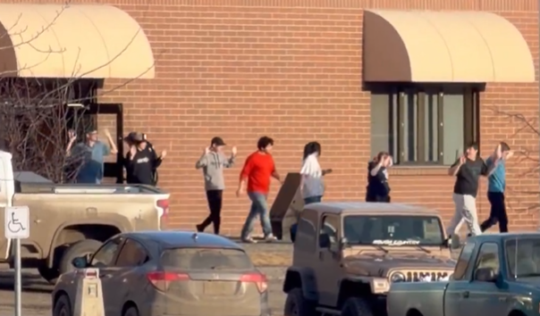 φρικτή-σκηνή-σε-σοκ-ο-καναδάς-από-την-564072379